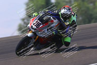 media/Sep-20-2025-TrackDaz (Sat) [[27f0cde673]]/C Group/1140am (Turn 2)/